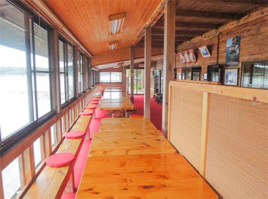 2. 館内施設